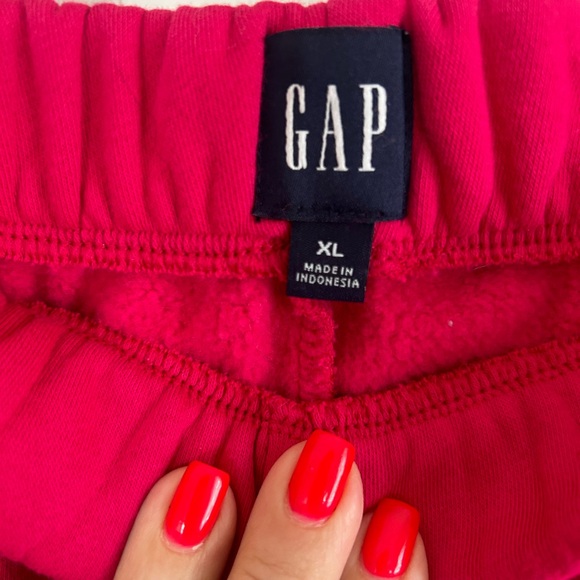 Never worn GAP boyfriend sweat pants in xl - Picture 4 of 6